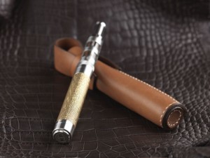 E-cigarette luxe C Henaux