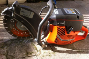 Découpeuse thermique