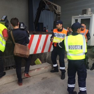 Douanes destruction Léman 2015