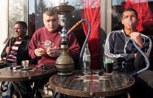 Fumeurs chicha