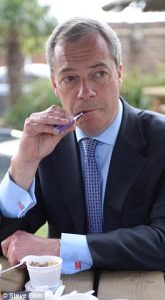 Farage Brexit e-cigarette